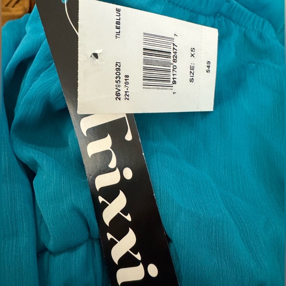 Trixxi Romper - Picture 3 of 3